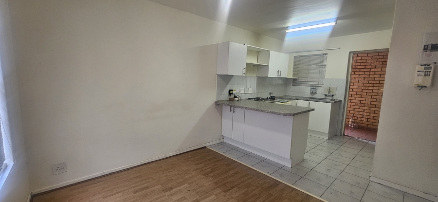 To Let 2 Bedroom Property for Rent in La Colline Western Cape